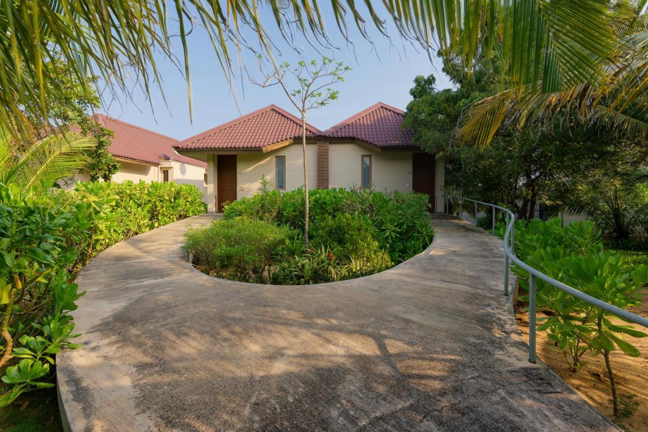 Aprota Villas Arugambay Arugam Bay Buitenkant foto