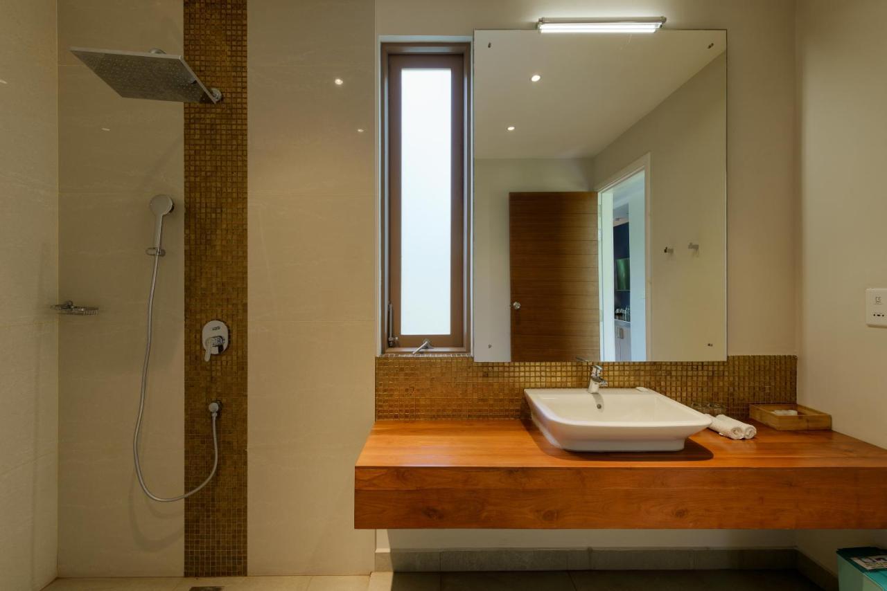 Aprota Villas Arugambay Arugam Bay Buitenkant foto
