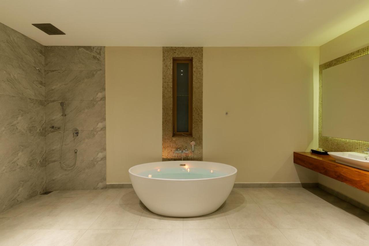 Aprota Villas Arugambay Arugam Bay Buitenkant foto